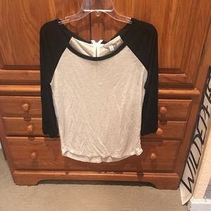 American eagle 3/4 sleeve